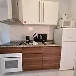 Aaa Apartments